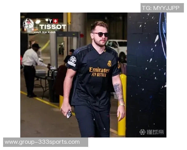 东契奇本季数据接近哈登巅峰表现35分8板9助引发关注