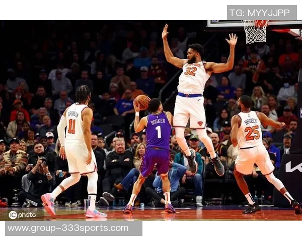 季前赛首战开启乔治恩比德缺阵布伦森唐斯大桥米罗领衔首发阵容