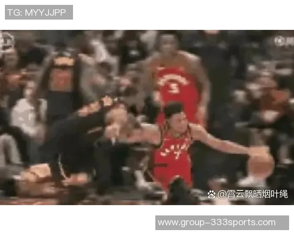 小里盛赞詹姆斯球商之高赛场理解力堪称无与伦比